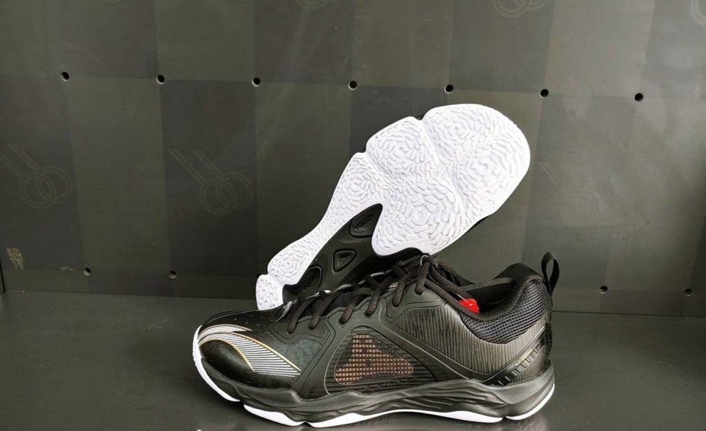 Giày cầu lông Lining AYTS012-3 New 2022 chính hãng